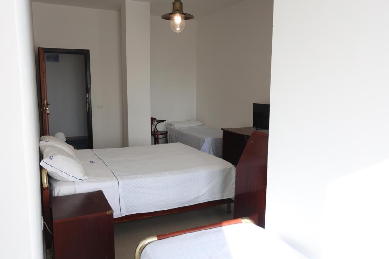 Hotel Barracuda Varcaturo Εξωτερικό φωτογραφία